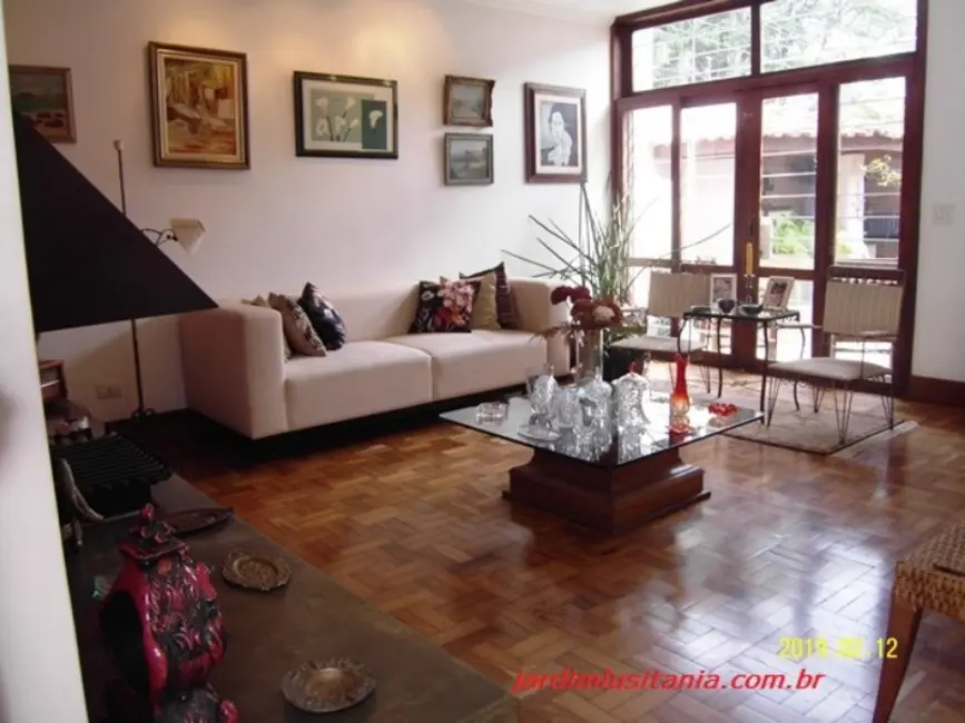 Casa com 3 quartos à venda, 250m2 em São Paulo - SP - imagem 4 Foto 4 de Casa com 3 quartos à venda, 250m2 em São Paulo - SP