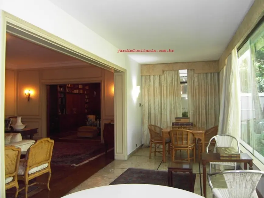 Foto 6 de Casa com 7 quartos à venda e para alugar, 880m2 em São Paulo - SP