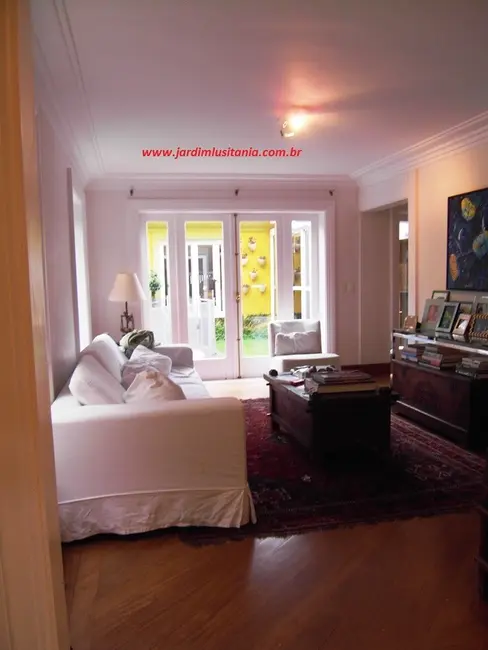 Foto 6 de Casa com 3 quartos à venda, 275m2 em São Paulo - SP