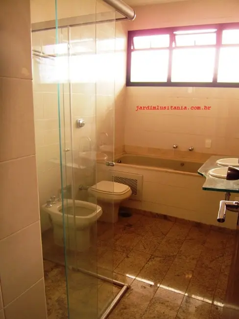 Foto 6 de Casa com 4 quartos à venda, 350m2 em São Paulo - SP