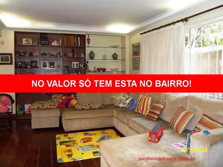Foto 1 de Casa com 3 quartos à venda, 220m2 em São Paulo - SP