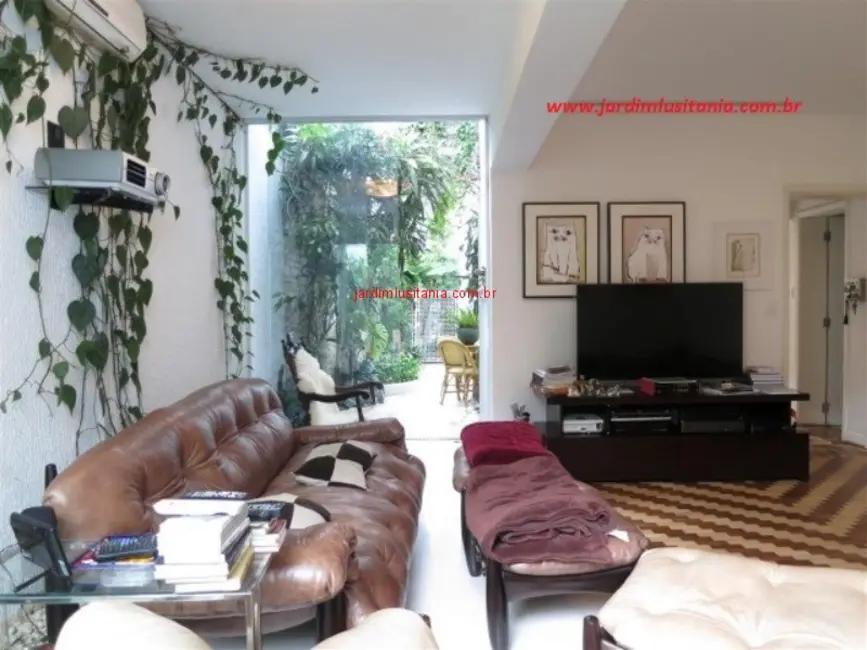Foto 4 de Casa com 3 quartos à venda, 370m2 em São Paulo - SP