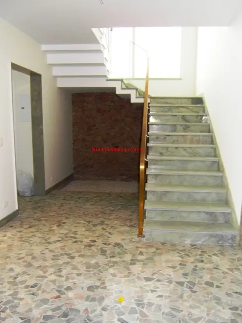 Foto 3 de Casa com 3 quartos à venda, 250m2 em Jardim Luzitânia, São Paulo - SP