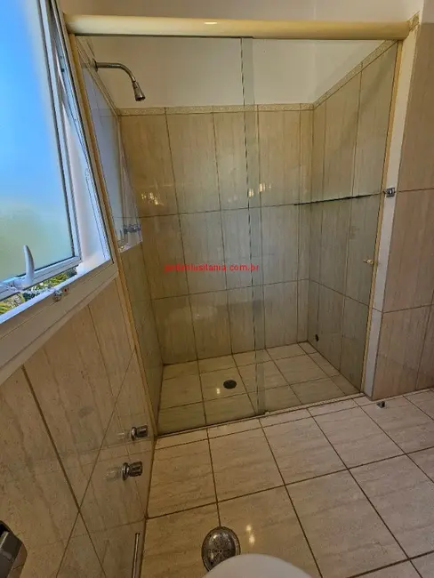 Casa com 4 quartos à venda e para alugar, 300m2 em Jardim Luzitânia, São Paulo - SP - imagem 4 Foto 4 de Casa com 4 quartos à venda e para alugar, 300m2 em Jardim Luzitânia, São Paulo - SP