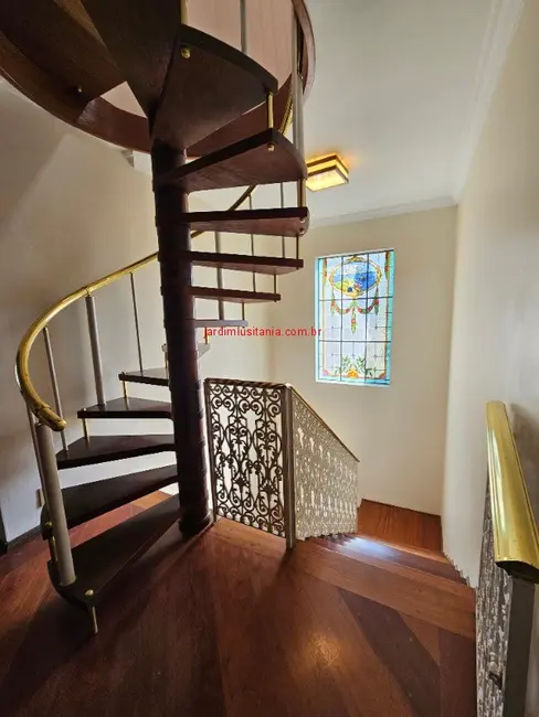 Casa com 4 quartos à venda e para alugar, 340m2 em São Paulo - SP - imagem 6 Foto 6 de Casa com 4 quartos à venda e para alugar, 340m2 em São Paulo - SP