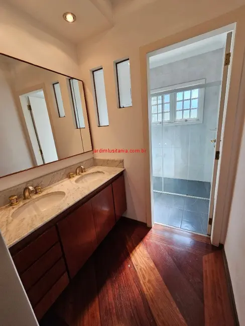 Casa com 4 quartos à venda e para alugar, 340m2 em São Paulo - SP - imagem 7 Foto 7 de Casa com 4 quartos à venda e para alugar, 340m2 em São Paulo - SP