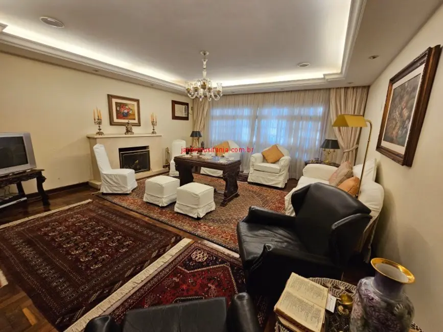 Casa com 4 quartos à venda e para alugar, 274m2 em São Paulo - SP - imagem 2 Foto 2 de Casa com 4 quartos à venda e para alugar, 274m2 em São Paulo - SP