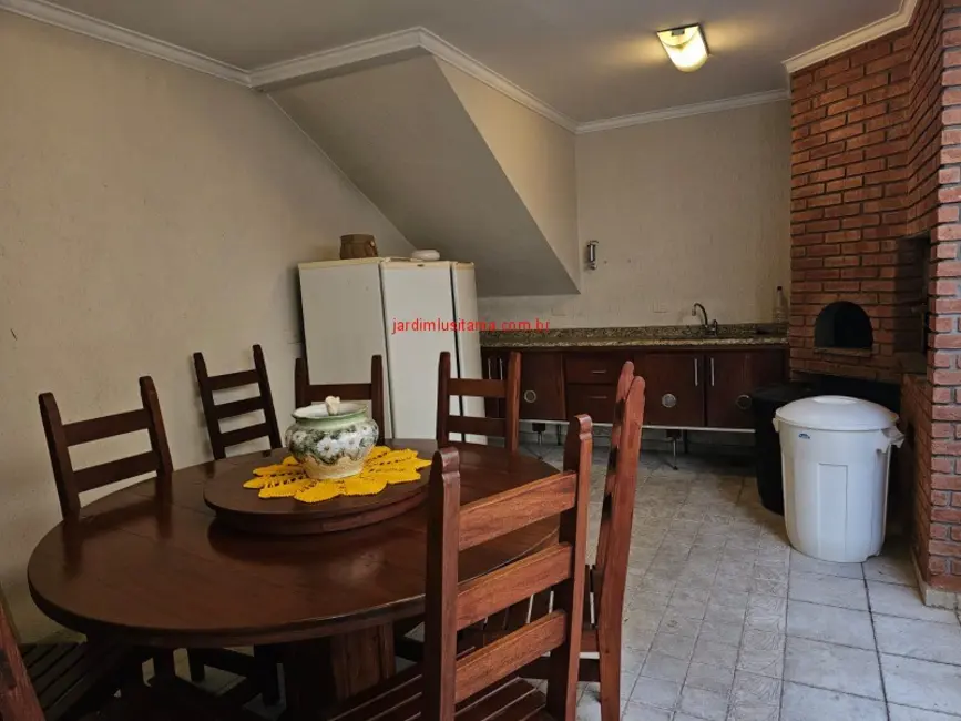 Casa com 4 quartos à venda e para alugar, 274m2 em São Paulo - SP - imagem 6 Foto 6 de Casa com 4 quartos à venda e para alugar, 274m2 em São Paulo - SP