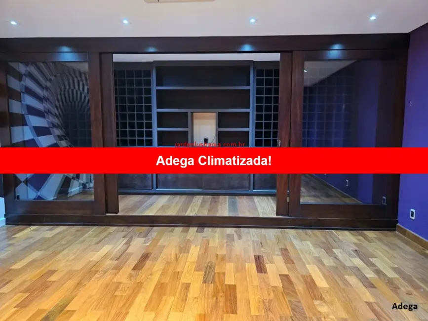 Casa com 5 quartos à venda, 700m2 em Jardim Luzitânia, São Paulo - SP - imagem 2 Foto 2 de Casa com 5 quartos à venda, 700m2 em Jardim Luzitânia, São Paulo - SP