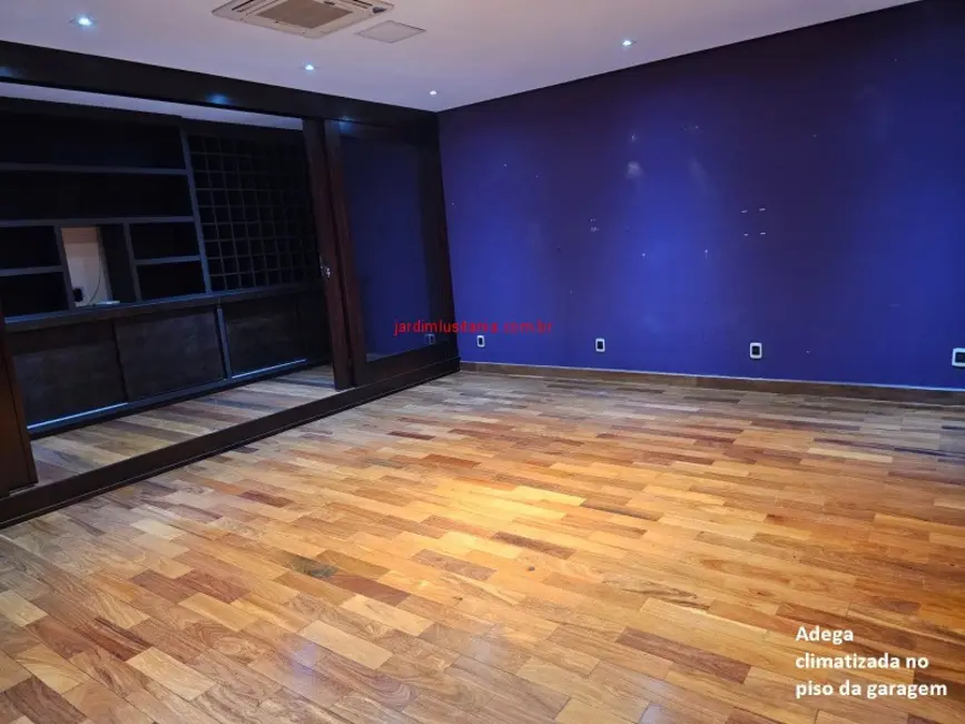 Casa com 5 quartos à venda, 700m2 em Jardim Luzitânia, São Paulo - SP - imagem 8 Foto 8 de Casa com 5 quartos à venda, 700m2 em Jardim Luzitânia, São Paulo - SP