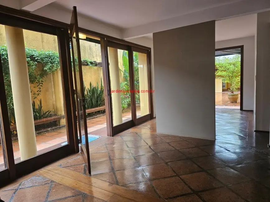 Foto 2 de Casa com 3 quartos à venda e para alugar, 200m2 em Jardim Luzitânia, São Paulo - SP