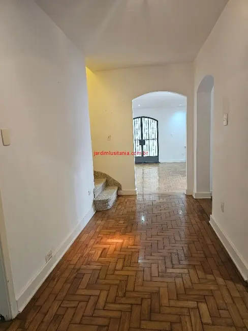 Foto 4 de Casa com 4 quartos para alugar, 355m2 em São Paulo - SP