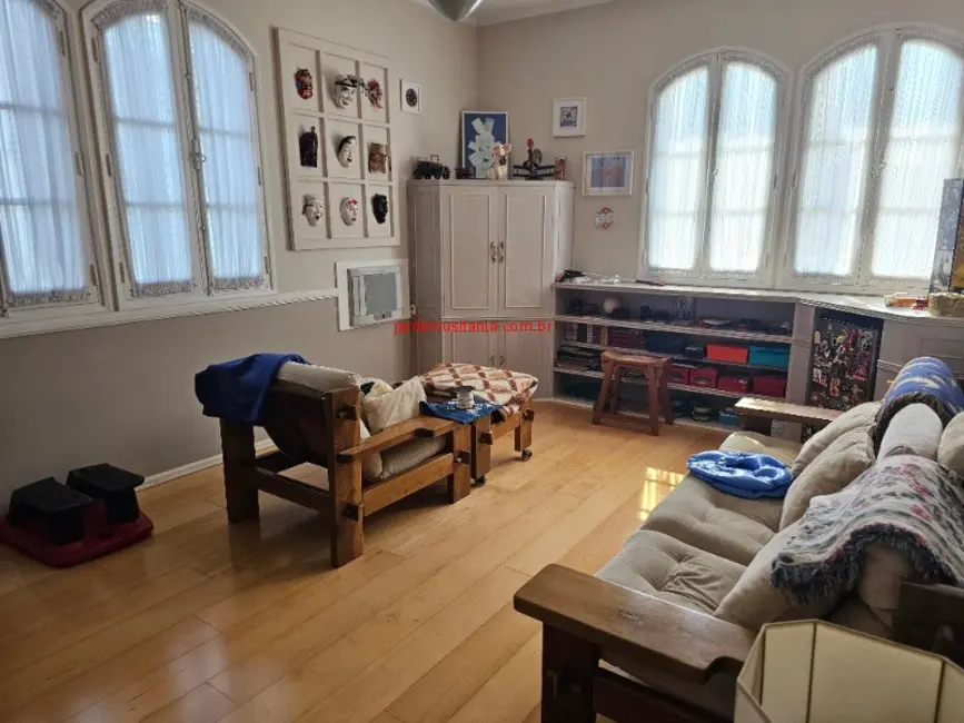 Casa com 4 quartos à venda e para alugar, 450m2 em São Paulo - SP - imagem 6 Foto 6 de Casa com 4 quartos à venda e para alugar, 450m2 em São Paulo - SP