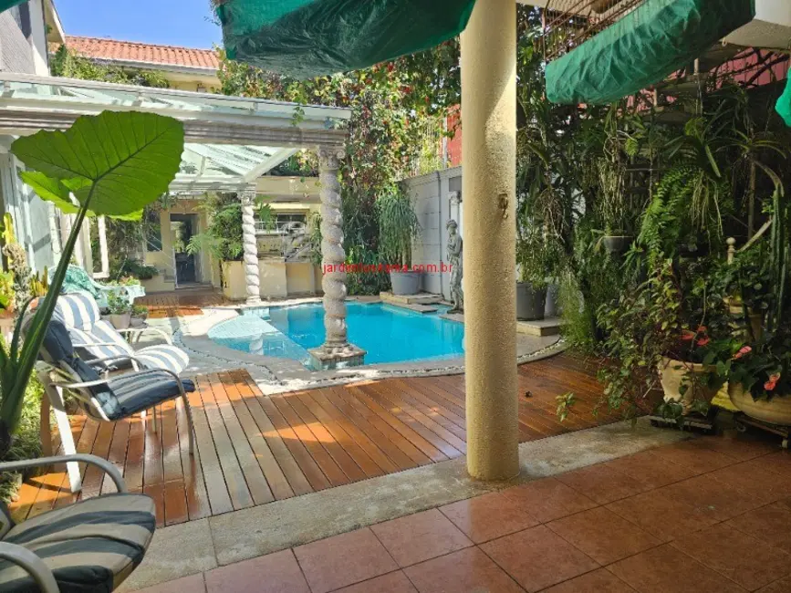 Foto 1 de Casa com 5 quartos à venda e para alugar, 640m2 em São Paulo - SP