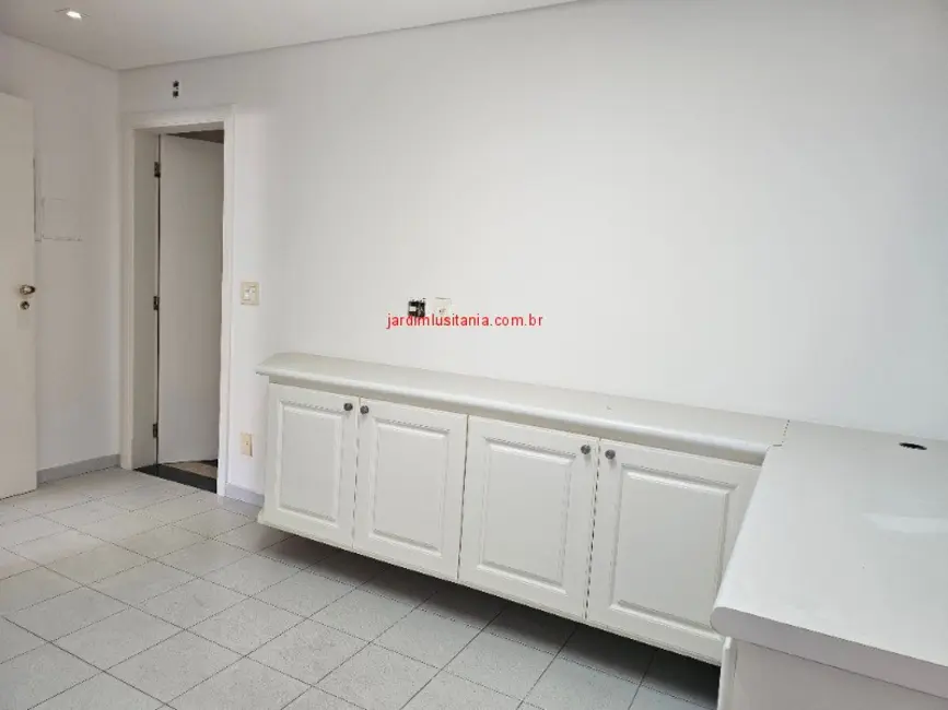 Foto 2 de Casa com 4 quartos para alugar, 265m2 em São Paulo - SP