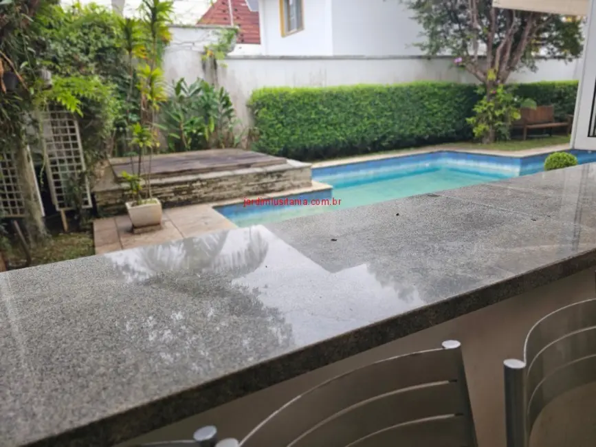 Casa com 5 quartos à venda, 600m2 em Jardim Luzitânia, São Paulo - SP - imagem 8 Foto 8 de Casa com 5 quartos à venda, 600m2 em Jardim Luzitânia, São Paulo - SP