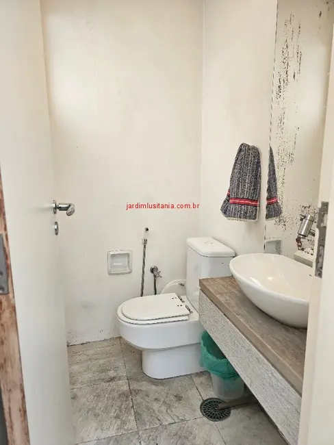 Casa com 5 quartos à venda, 600m2 em Jardim Luzitânia, São Paulo - SP - imagem 9 Foto 9 de Casa com 5 quartos à venda, 600m2 em Jardim Luzitânia, São Paulo - SP