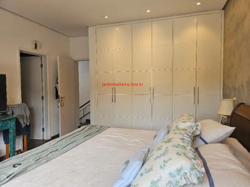 Foto 9 de Casa com 3 quartos à venda e para alugar, 380m2 em Jardim Luzitânia, São Paulo - SP