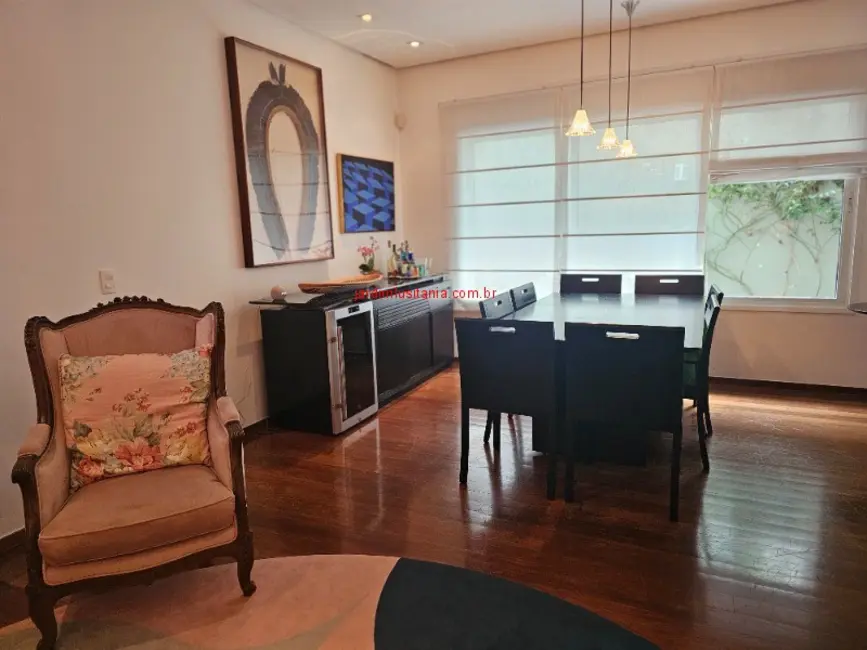 Foto 3 de Casa com 3 quartos à venda, 380m2 em São Paulo - SP