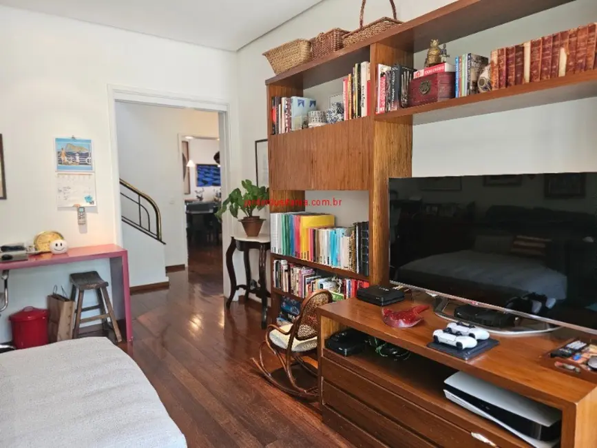 Foto 6 de Casa com 3 quartos à venda, 380m2 em São Paulo - SP