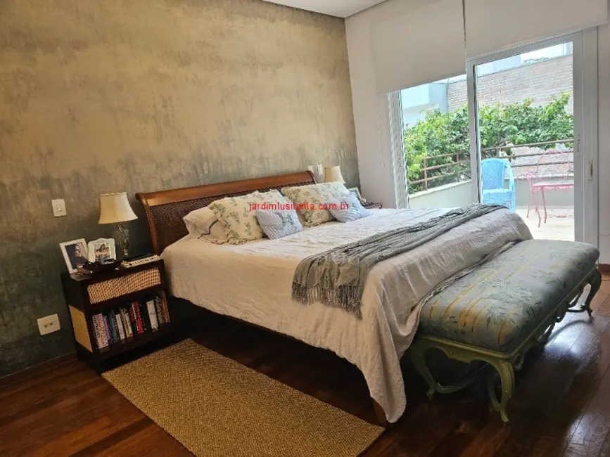 Foto 8 de Casa com 3 quartos à venda, 380m2 em São Paulo - SP