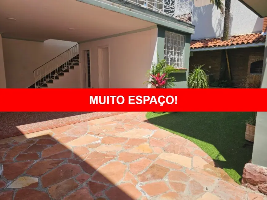 Foto 1 de Casa com 4 quartos para alugar, 400m2 em Jardim Luzitânia, São Paulo - SP