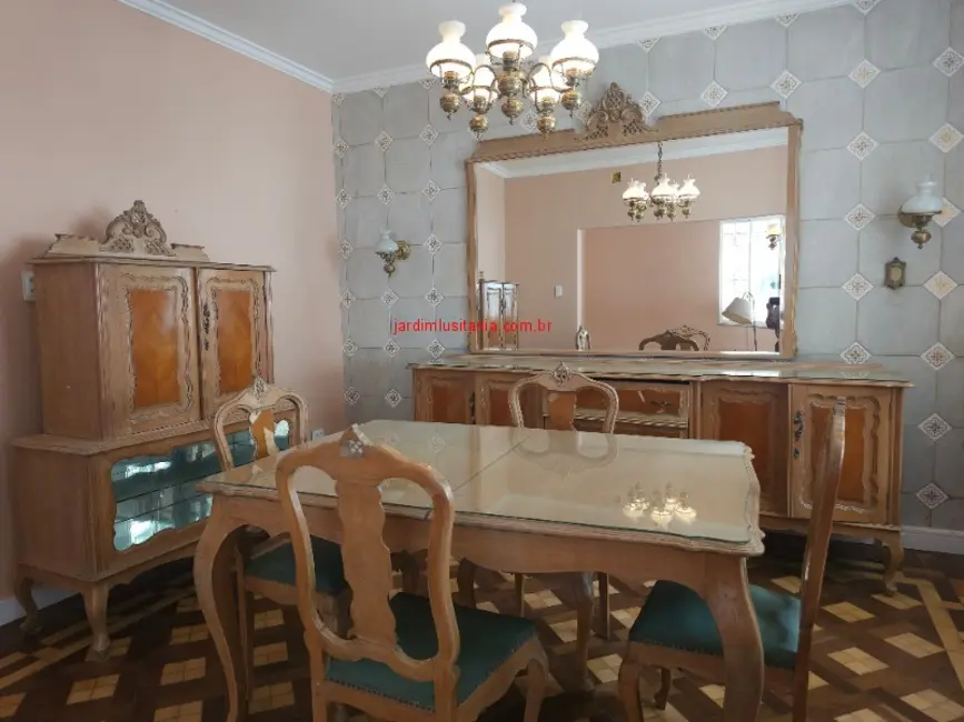 Foto 2 de Casa com 4 quartos para alugar, 400m2 em Jardim Luzitânia, São Paulo - SP