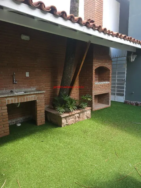 Foto 9 de Casa com 4 quartos para alugar, 400m2 em Jardim Luzitânia, São Paulo - SP