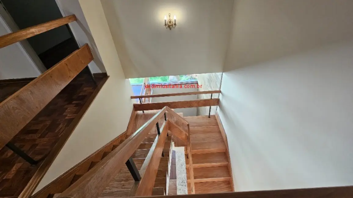 Foto 4 de Casa com 4 quartos à venda, 350m2 em São Paulo - SP