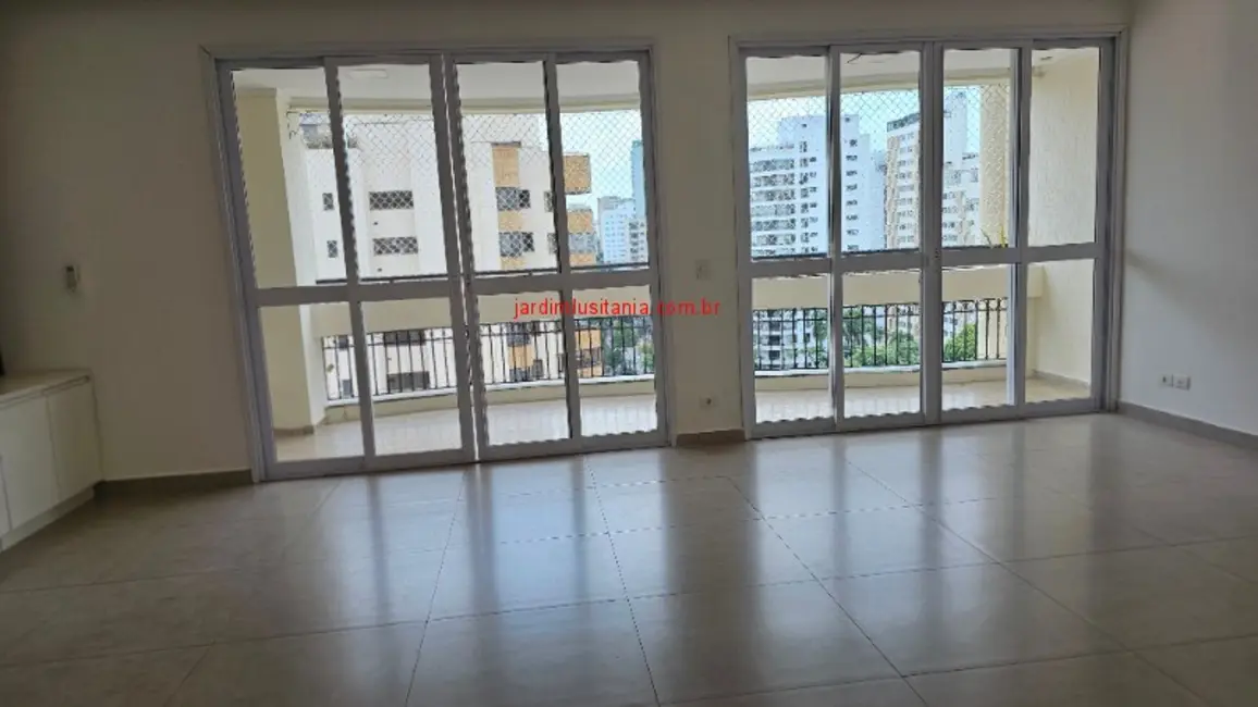 Apartamento com 4 quartos à venda e para alugar, 161m2 em Moema, São Paulo - SP - imagem 5 Foto 5 de Apartamento com 4 quartos à venda e para alugar, 161m2 em Moema, São Paulo - SP