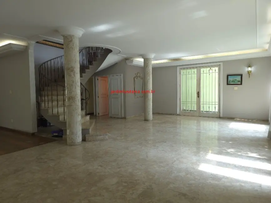 Foto 4 de Casa com 4 quartos à venda, 470m2 em Jardim Luzitânia, São Paulo - SP