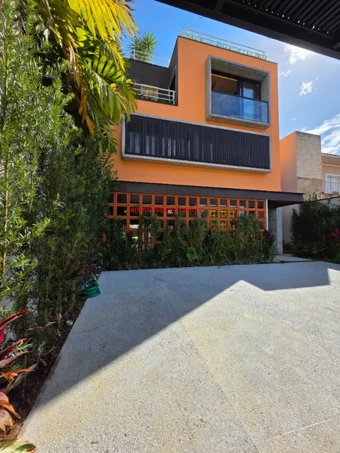 Foto 1 de Casa com 5 quartos à venda e para alugar, 500m2 em Jardim Paulista, São Paulo - SP