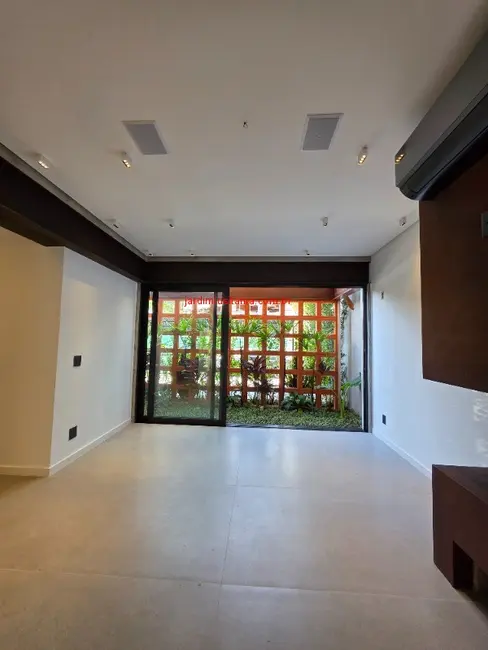 Casa com 5 quartos à venda e para alugar, 500m2 em Jardim Paulista, São Paulo - SP - imagem 7 Foto 7 de Casa com 5 quartos à venda e para alugar, 500m2 em Jardim Paulista, São Paulo - SP