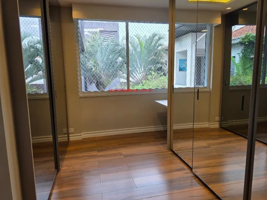 Foto 2 de Casa com 4 quartos à venda e para alugar, 320m2 em São Paulo - SP