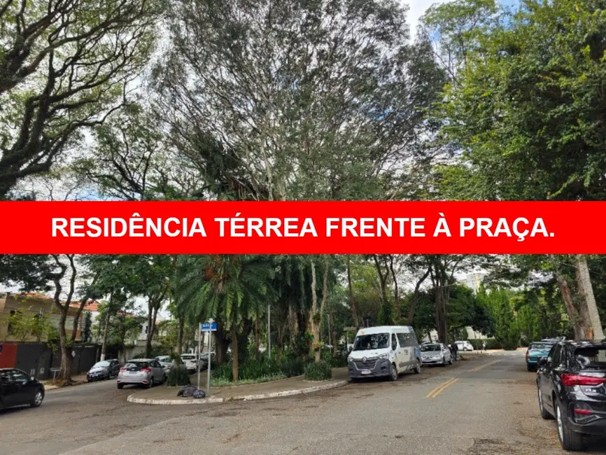 Foto 1 de Casa com 4 quartos à venda, 230m2 em Jardim Luzitânia, São Paulo - SP