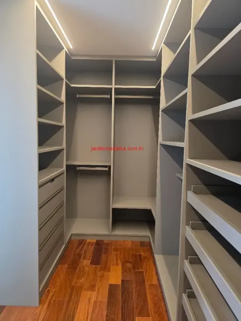 Casa com 4 quartos à venda, 550m2 em São Paulo - SP - imagem 9 Foto 9 de Casa com 4 quartos à venda, 550m2 em São Paulo - SP