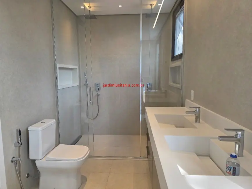 Casa com 4 quartos à venda, 550m2 em São Paulo - SP - imagem 6 Foto 6 de Casa com 4 quartos à venda, 550m2 em São Paulo - SP