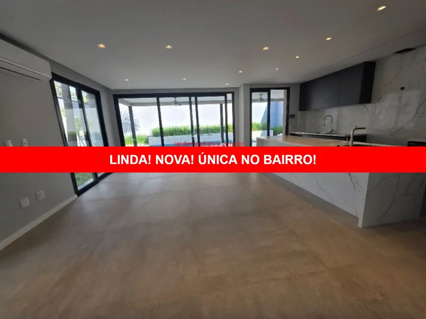 Casa com 4 quartos à venda, 550m2 em São Paulo - SP - imagem 1 Foto 1 de Casa com 4 quartos à venda, 550m2 em São Paulo - SP