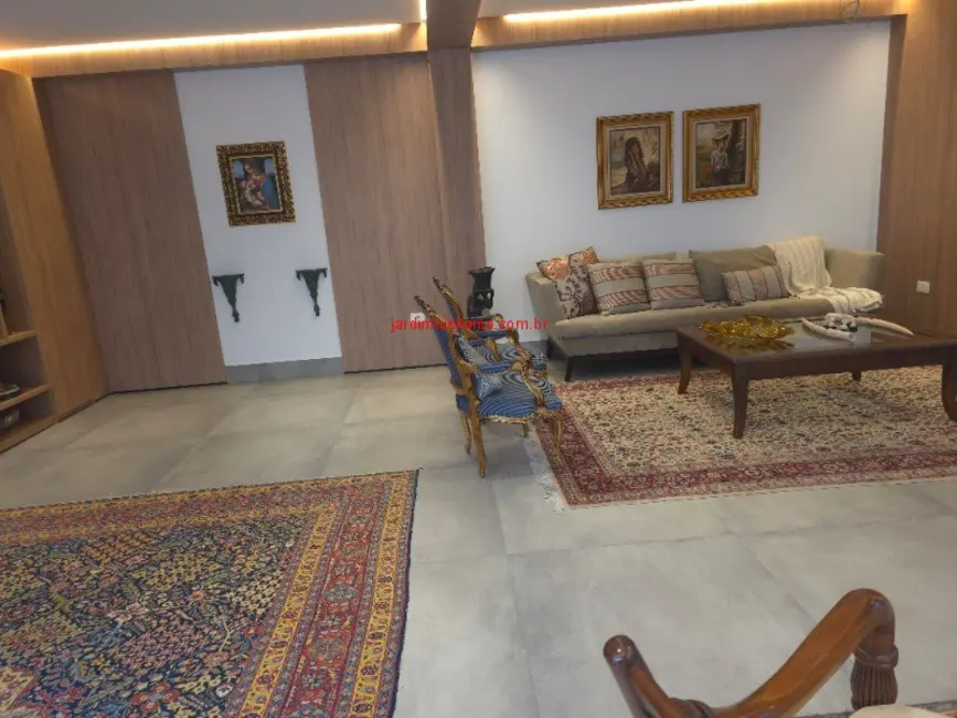 Casa com 3 quartos à venda, 320m2 em São Paulo - SP - imagem 3 Foto 3 de Casa com 3 quartos à venda, 320m2 em São Paulo - SP