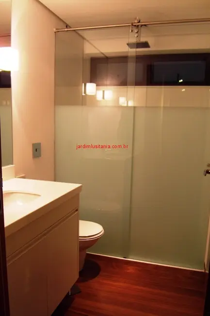 Foto 8 de Casa com 4 quartos à venda, 600m2 em Jardim Luzitânia, São Paulo - SP