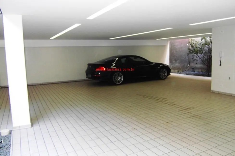 Foto 3 de Casa com 4 quartos à venda, 600m2 em Jardim Luzitânia, São Paulo - SP
