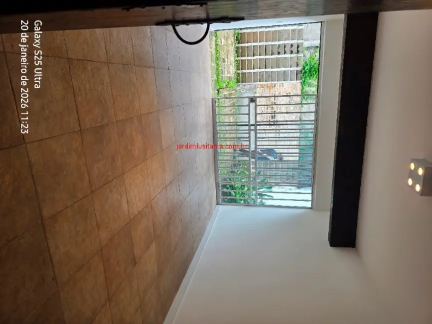 Casa de Condomínio com 3 quartos à venda, 220m2 em Jardim Luzitânia, São Paulo - SP - imagem 8 Foto 8 de Casa de Condomínio com 3 quartos à venda, 220m2 em Jardim Luzitânia, São Paulo - SP