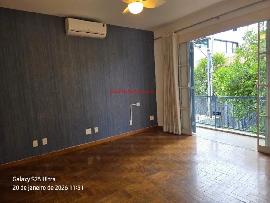 Casa de Condomínio com 3 quartos à venda, 220m2 em Jardim Luzitânia, São Paulo - SP - imagem 2 Foto 2 de Casa de Condomínio com 3 quartos à venda, 220m2 em Jardim Luzitânia, São Paulo - SP