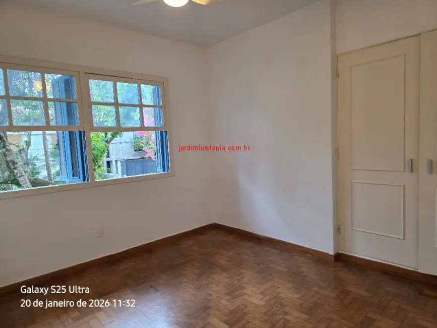 Casa de Condomínio com 3 quartos à venda, 220m2 em Jardim Luzitânia, São Paulo - SP - imagem 9 Foto 9 de Casa de Condomínio com 3 quartos à venda, 220m2 em Jardim Luzitânia, São Paulo - SP