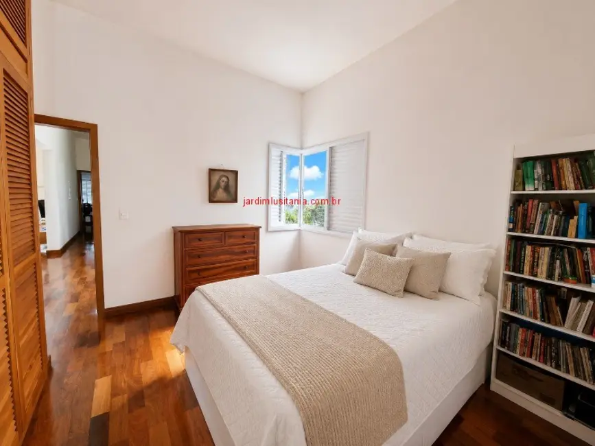 Foto 3 de Casa de Condomínio com 3 quartos à venda, 237m2 em Pindamonhangaba - SP