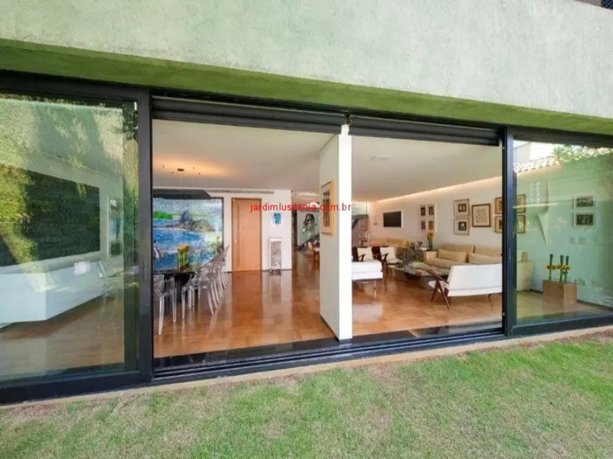 Foto 2 de Casa com 3 quartos à venda, 500m2 em São Paulo - SP