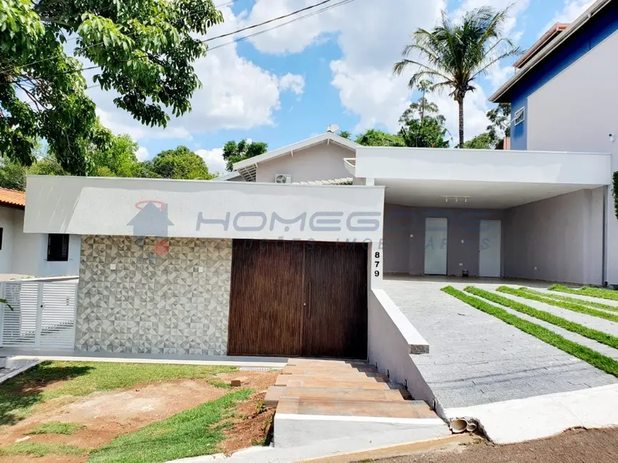 Foto 1 de Casa com 3 quartos à venda, 306m2 em Louveira - SP