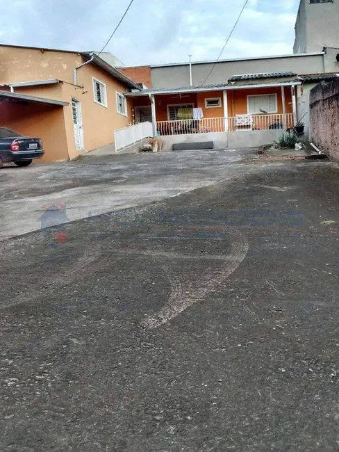 Casa com 3 quartos à venda, 360m2 em Jardim Santa Lúcia, Campinas - SP - imagem 5 Foto 5 de Casa com 3 quartos à venda, 360m2 em Jardim Santa Lúcia, Campinas - SP