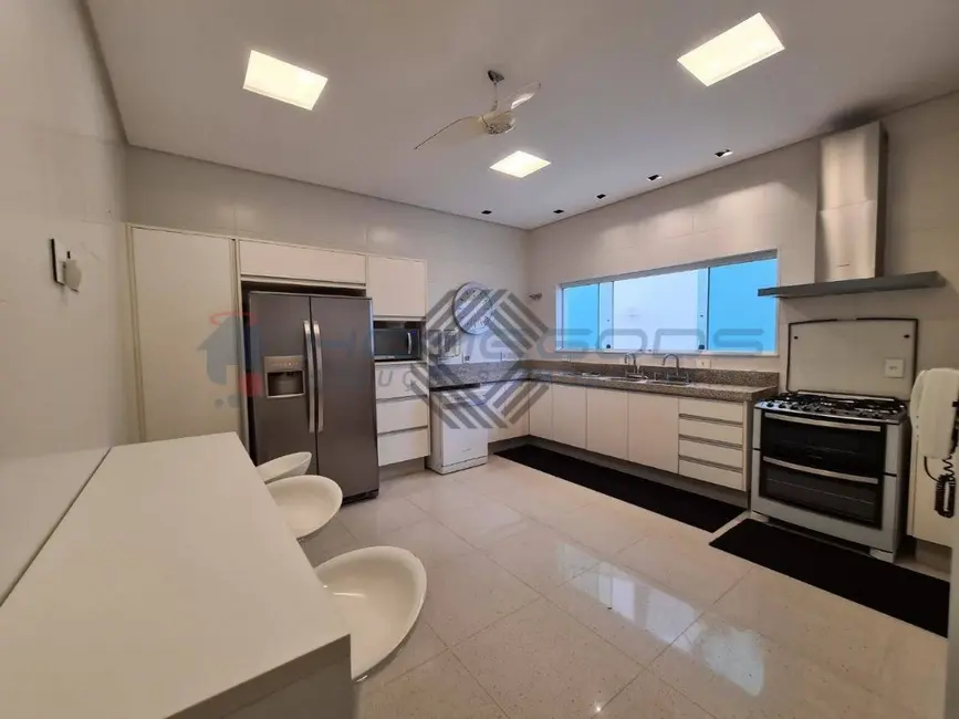 Foto 9 de Casa com 4 quartos à venda, 540m2 em Votorantim - SP