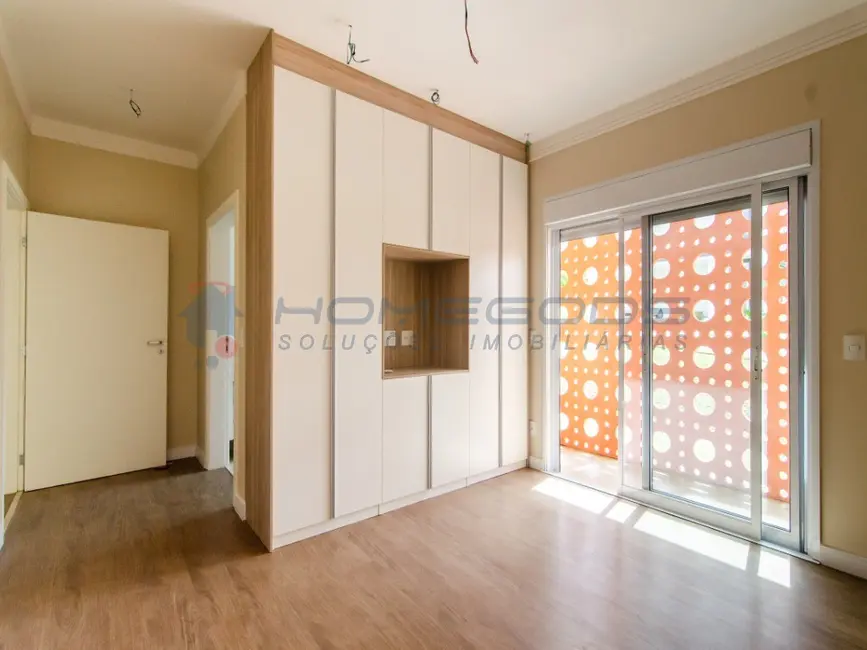 Foto 9 de Casa com 3 quartos à venda, 314m2 em Swiss Park, Campinas - SP